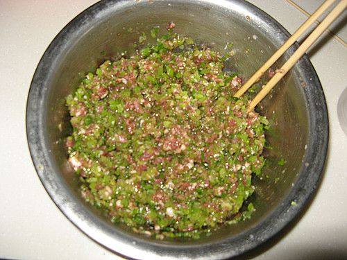 怎么做芹菜馅水饺,看完这个你就学会了