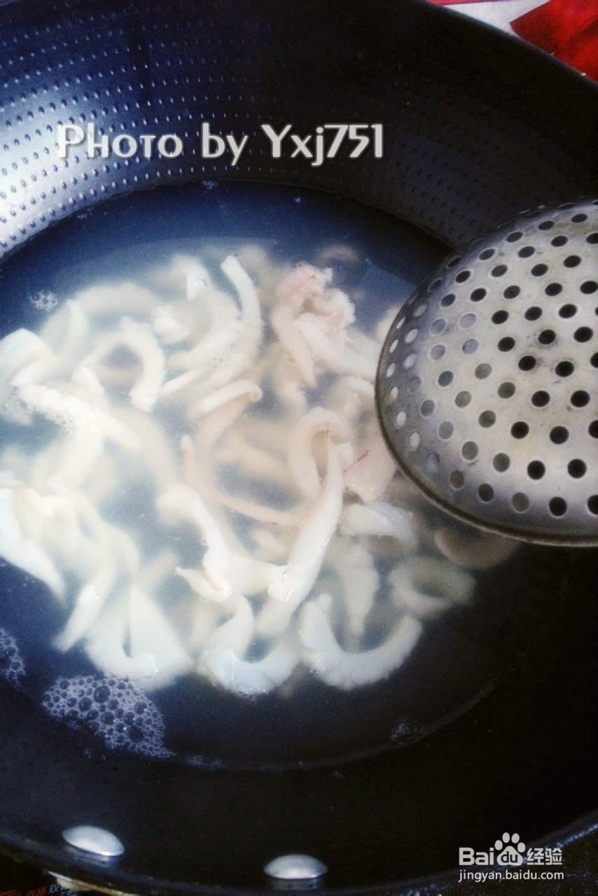 养生食谱:青椒墨鱼丝