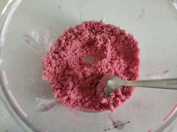 奥利奥樱花慕斯蛋糕