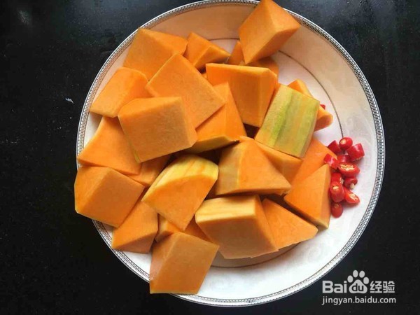 如何做美味的酱烧南瓜