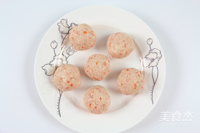 鲜肉豆腐荸荠饼