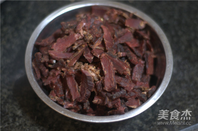 青红椒炒干牛肉