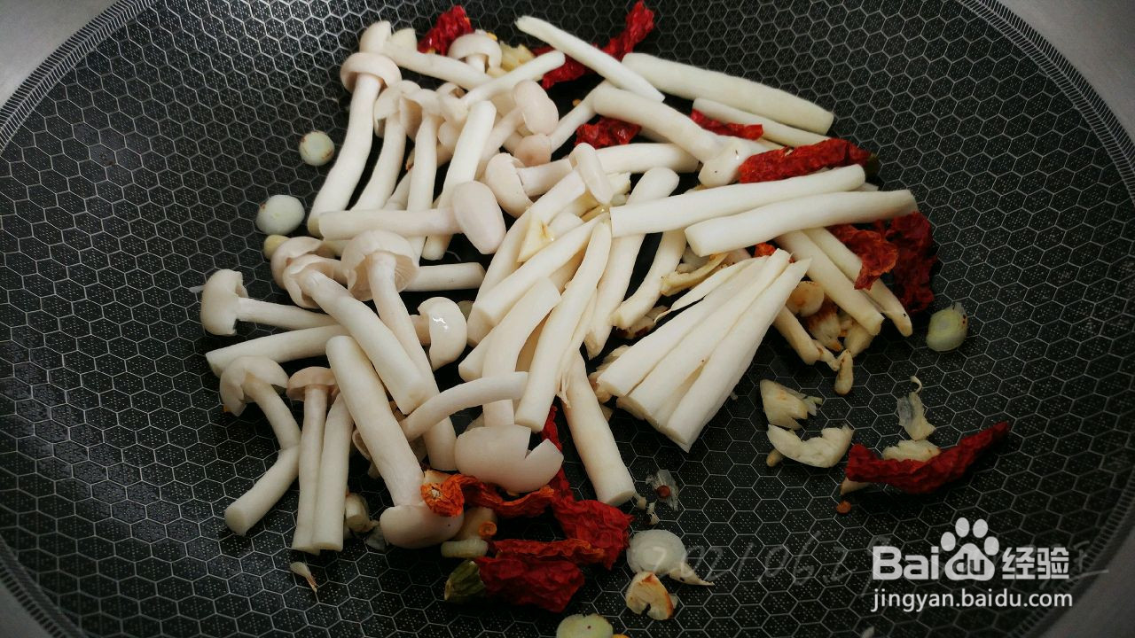 生焖白菇小白菜的做法