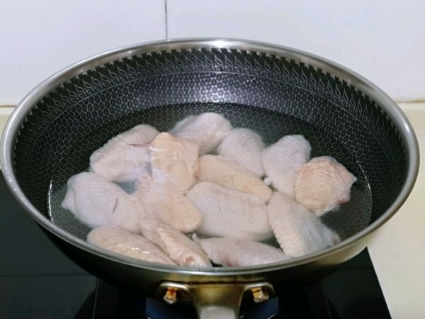 无油柠香脆皮鸡翅