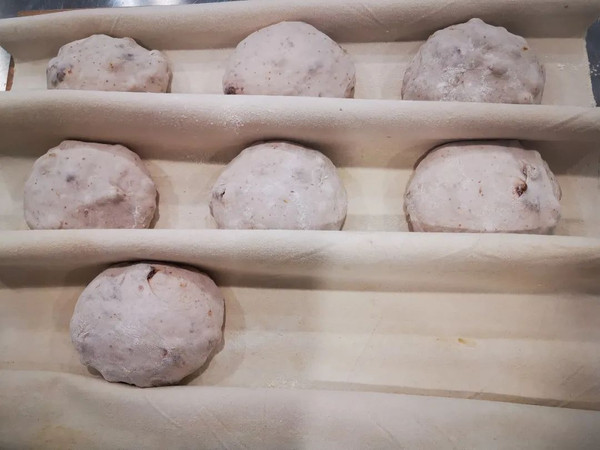 红酒种无花果面包