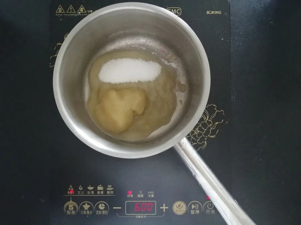 青苹果巴斯克蛋糕