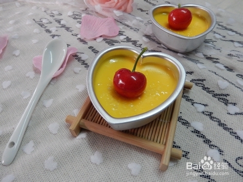 如何制做布丁：樱桃蛋奶布丁
