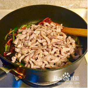家常菜鱼香肉丝怎么做好吃呢