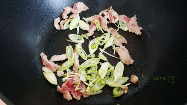 葱油茄肉白菜面