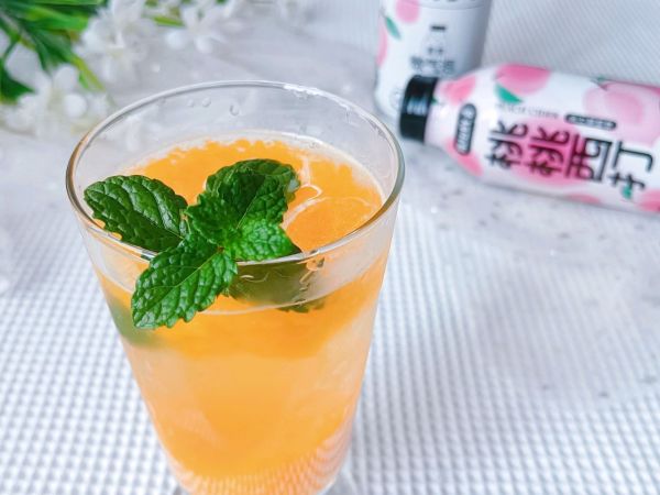 蟠桃西打气泡水