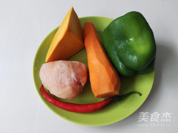 五彩时蔬炒鸡丁