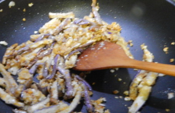 家常避风塘茄子的做法