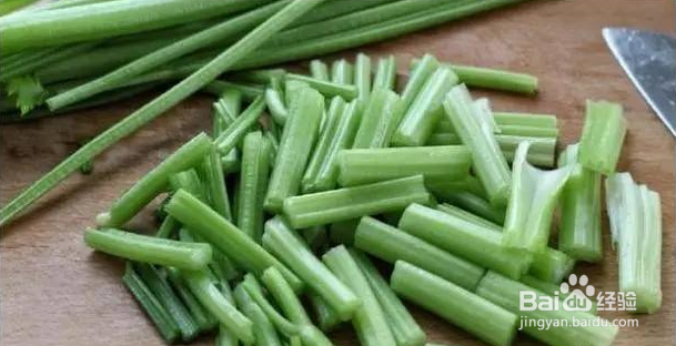 家常菜：番茄芹菜汁