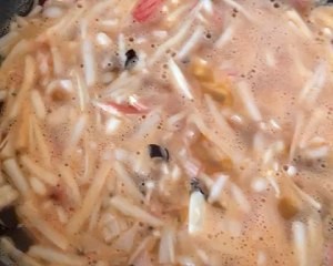 美食汤羹--嫩豆腐菌菇海鲜汤