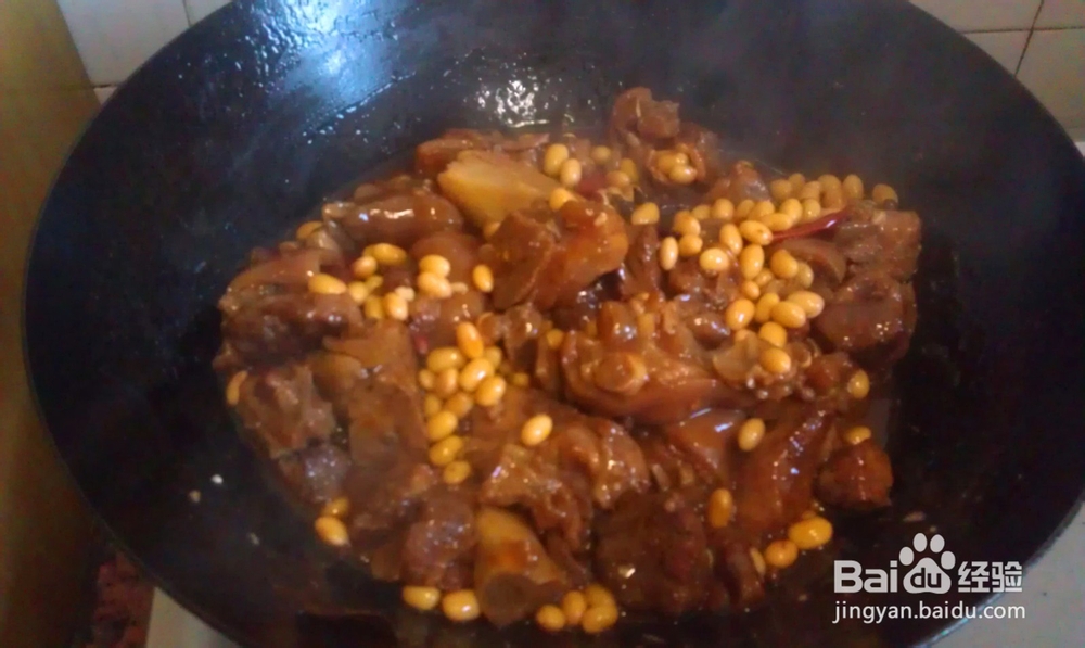 家宴大菜---香辣黄豆焖猪蹄