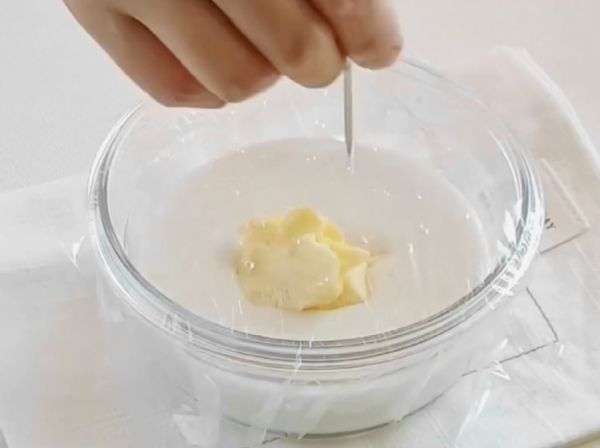 芝士咖啡巧脆珠冰皮月饼