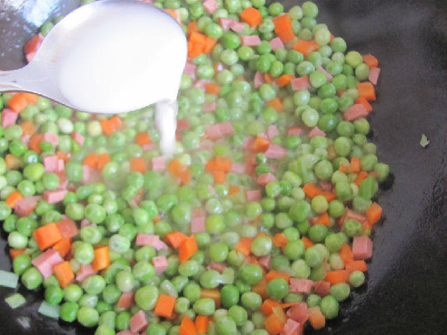 教你做火腿豌豆，好吃极了