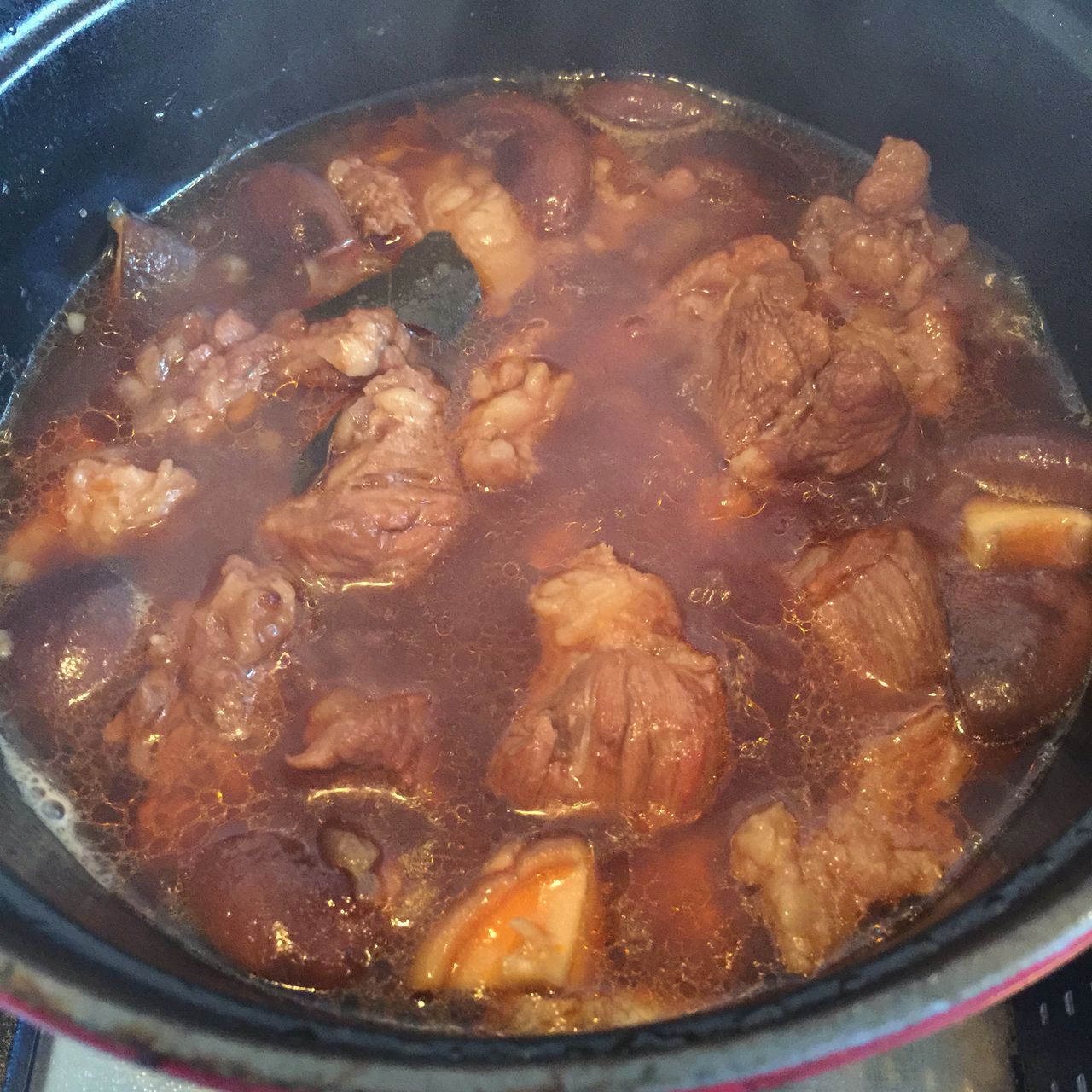 超美味的红烧牛肉面，每一口都是满满的幸福！