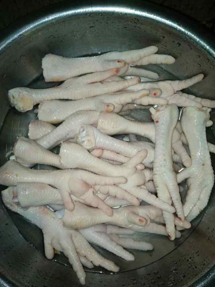 教你快速学会制作红烧鸡爪