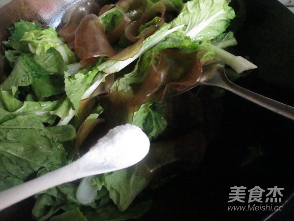 小白菜炖粉皮
