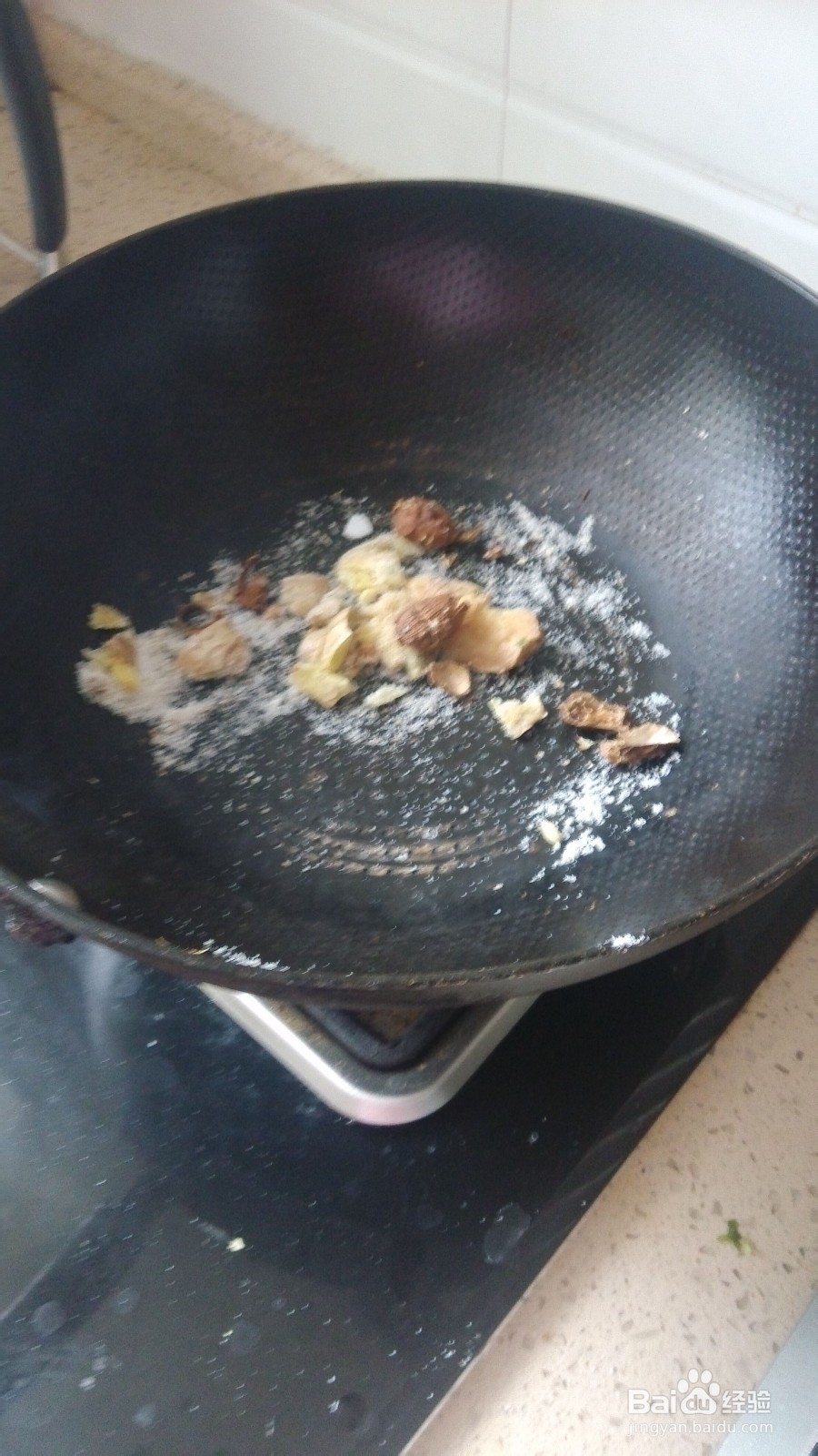 木瓜猪脚汤的制作