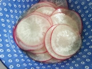 怎么做酸甜萝卜花