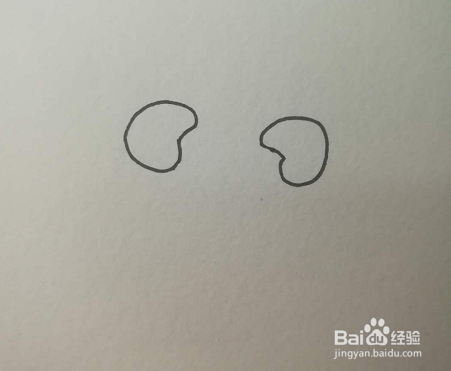 怎么用简单的步骤画小猪的简笔画