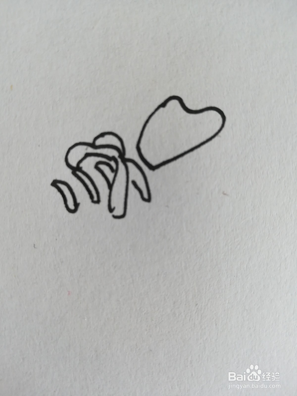 怎么画耐克鞋简笔画，耐克鞋简笔画