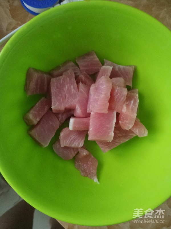 蒜薹炒肉的做法