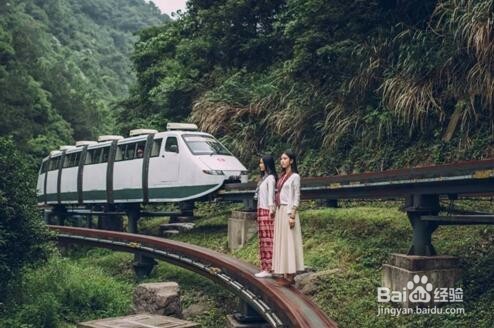 阿卫叭叭徐凫岩房车度假营地地理位置交通