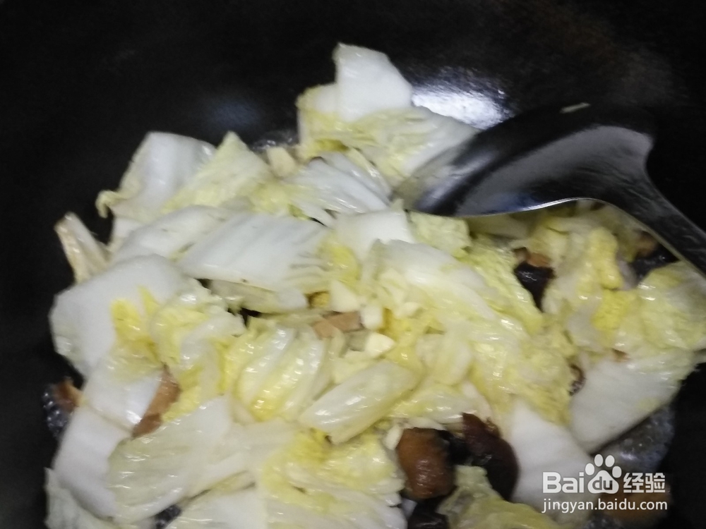 香菇炒大娃娃菜的做法