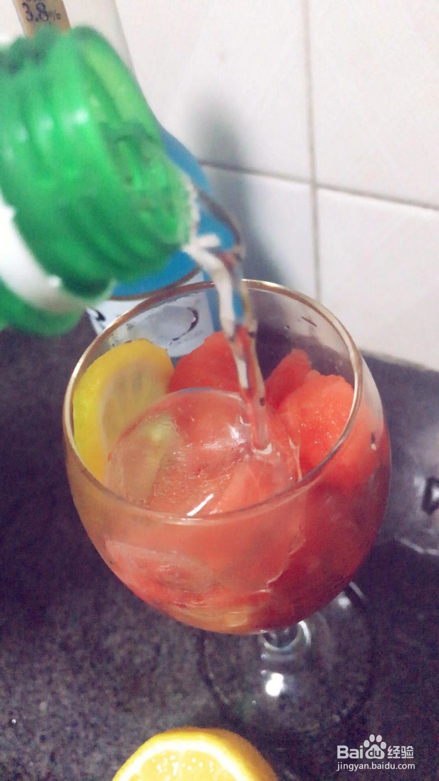 自制水果鸡尾酒
