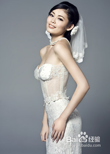怎样选购高质量婚纱