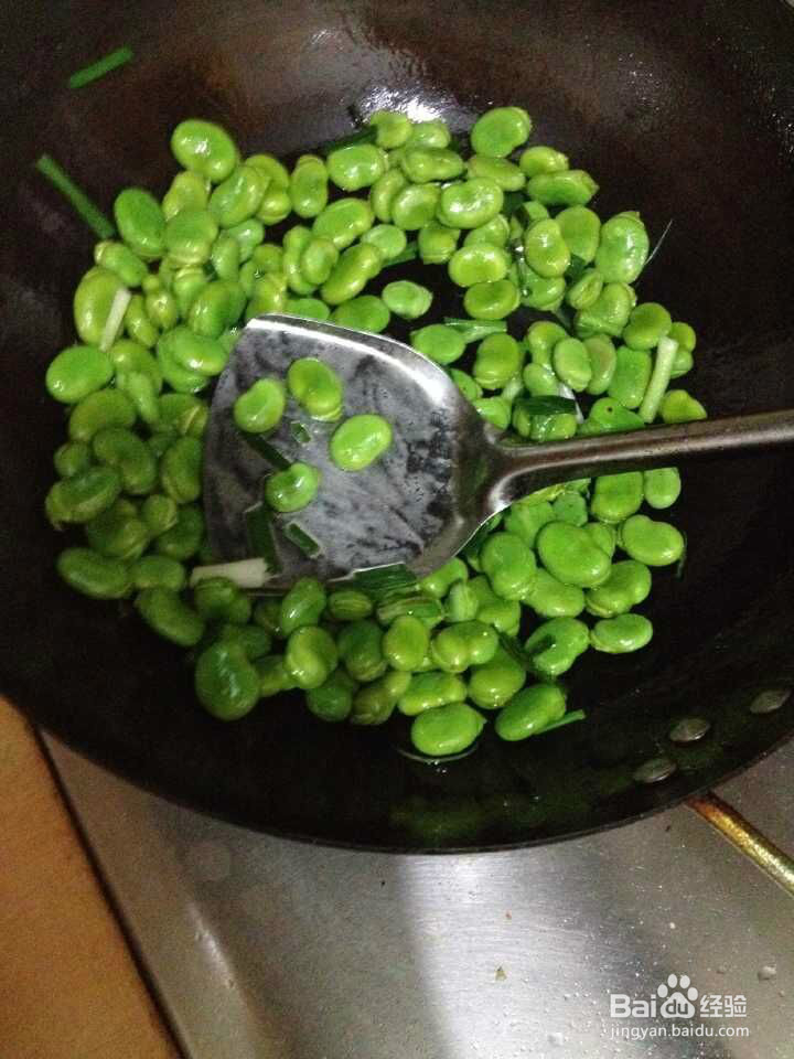 怎样做葱油蚕豆