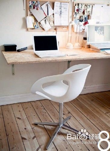 使用书桌18式布置舒适工作角落