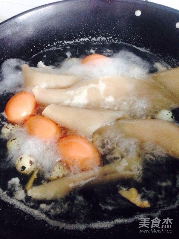 卤鸡蛋鹌鹑蛋猪皮