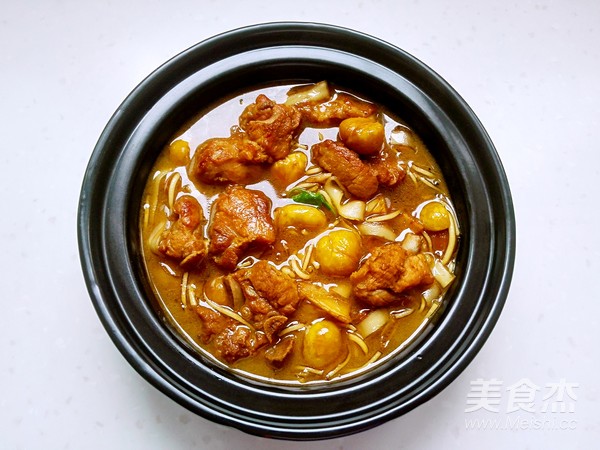 板栗排骨煲的做法