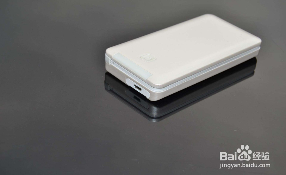 公司业务员出差需要携带那些必备物品？