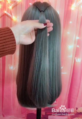 订婚的时候可以梳的发型