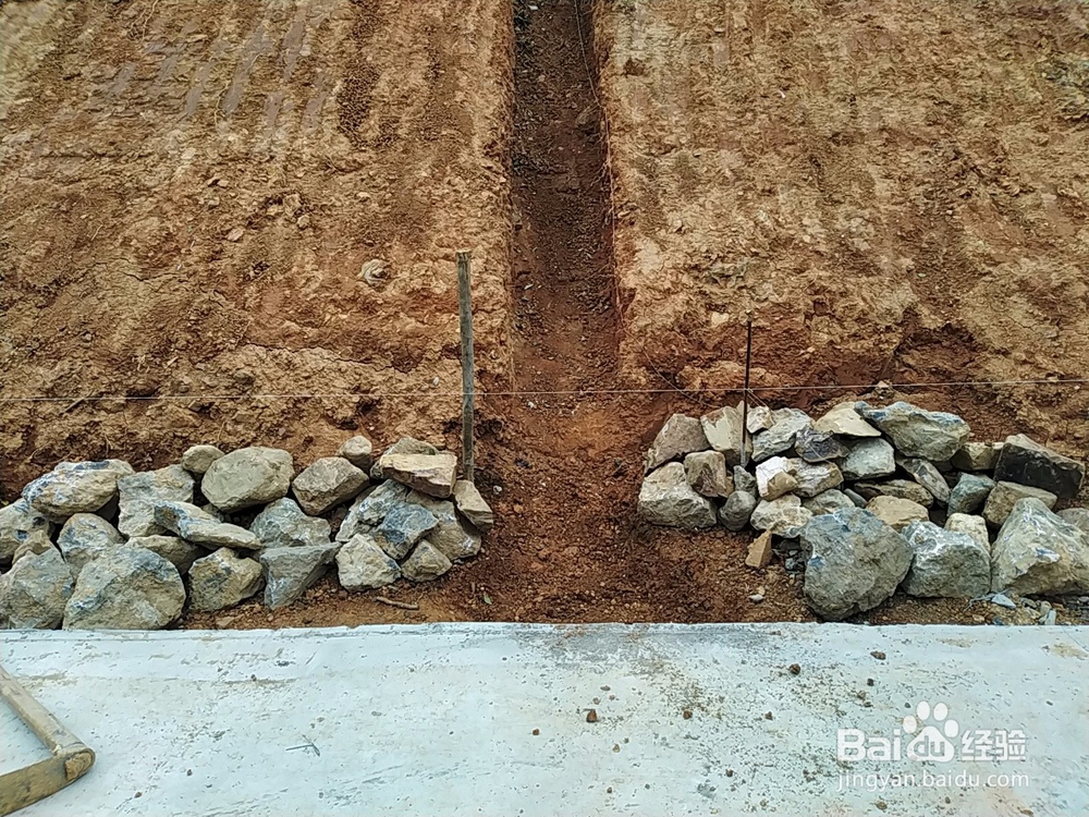 人字骨架襟边应该怎样做？