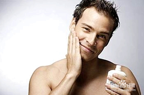 【夏天男士如何护肤】