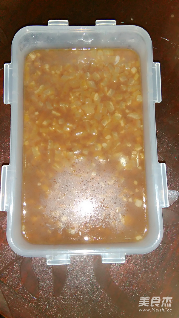 双色肉皮冻的做法