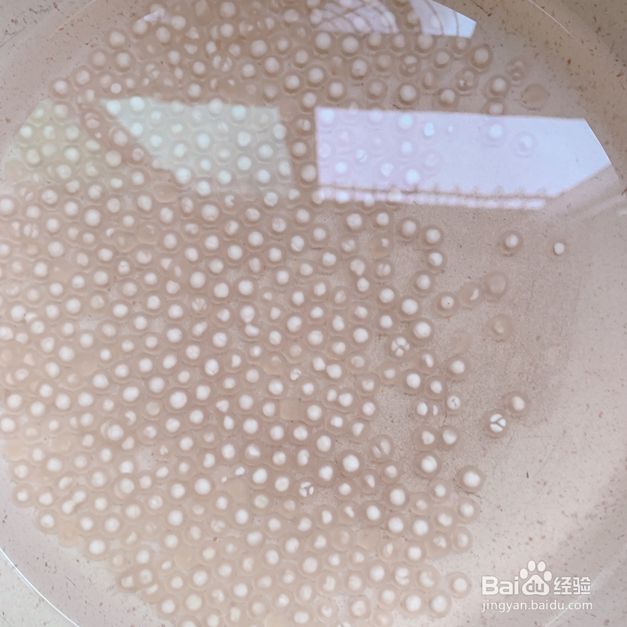 家庭版烧仙草奶茶的做法