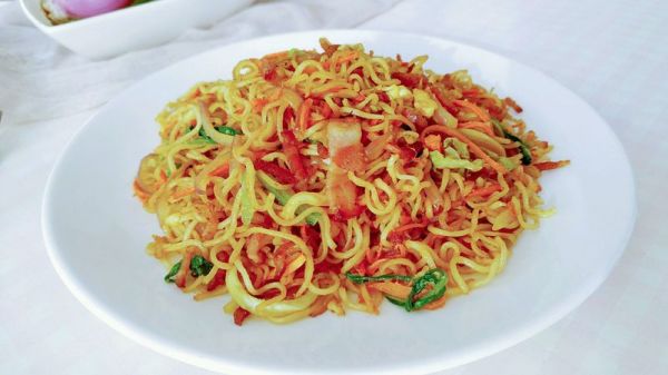 酱油培根蛋裹面