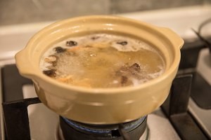 农家盐卤豆腐煲的做法