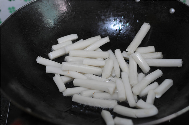 蔬菜沙拉炒年糕丘比沙拉汁