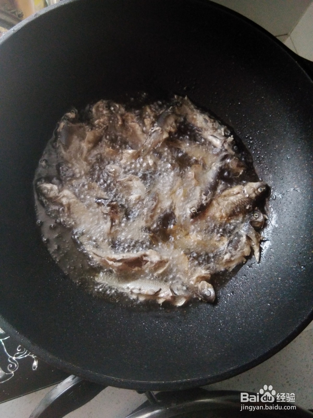新鲜鲫鱼怎么做好吃法