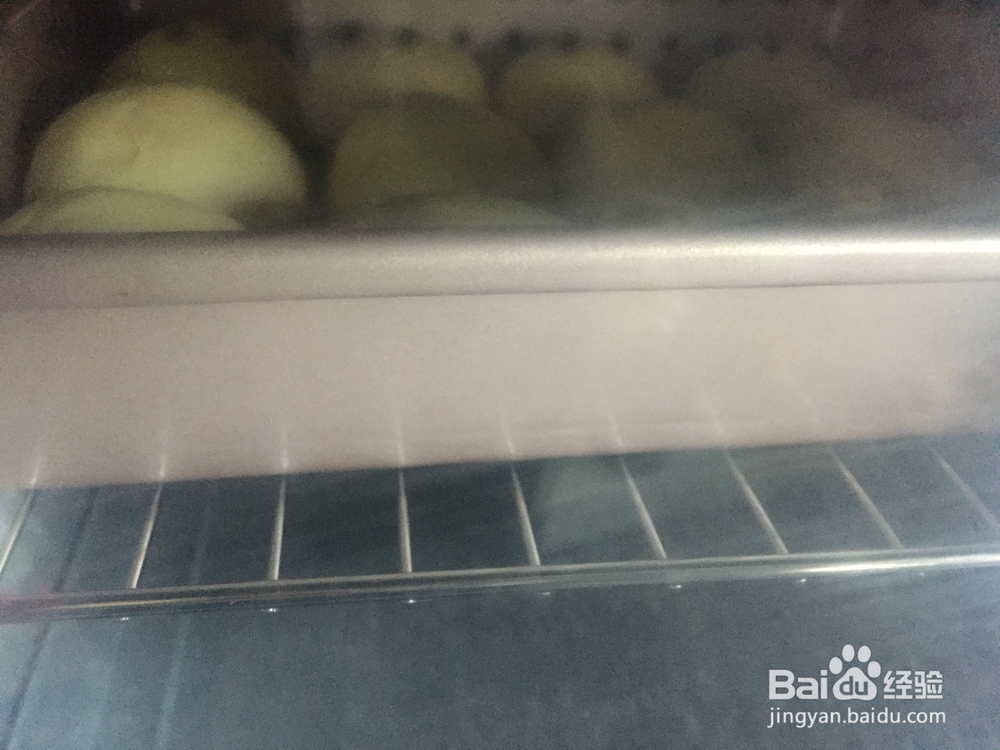 超级松软的淡奶油小餐包