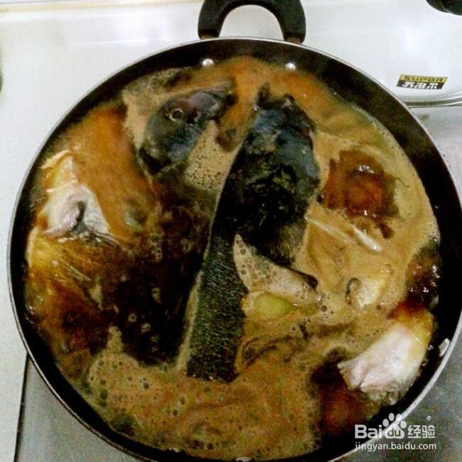 吃货美食-鱼头泡饼！