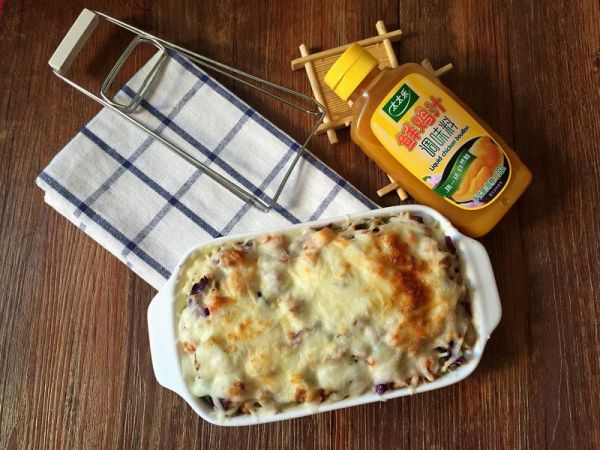 鸡肉虾仁芝士焗饭